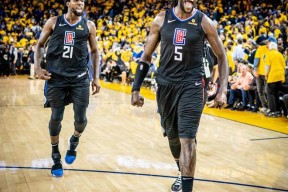 易游体育-包含德比县主场遭遇惊险逆转，不敌对手的词条