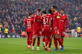 易游体育-曼城挑战AC米兰，英意之间的交锋注定激情澎湃