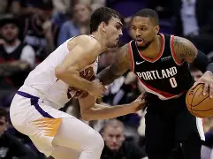 开拓者球星利拉德当选西部首发控卫了吗 开拓者球星利拉德当选西部首发控卫了吗